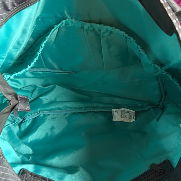 Thirty-One overnight bag and matching purse. - Picture 4 of 8